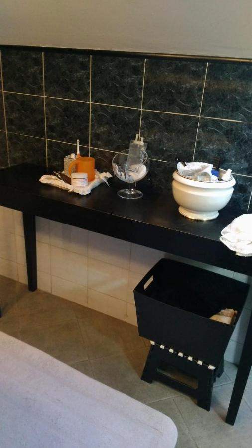 Casa Lilli Apartman Vallecrosia Kültér fotó
